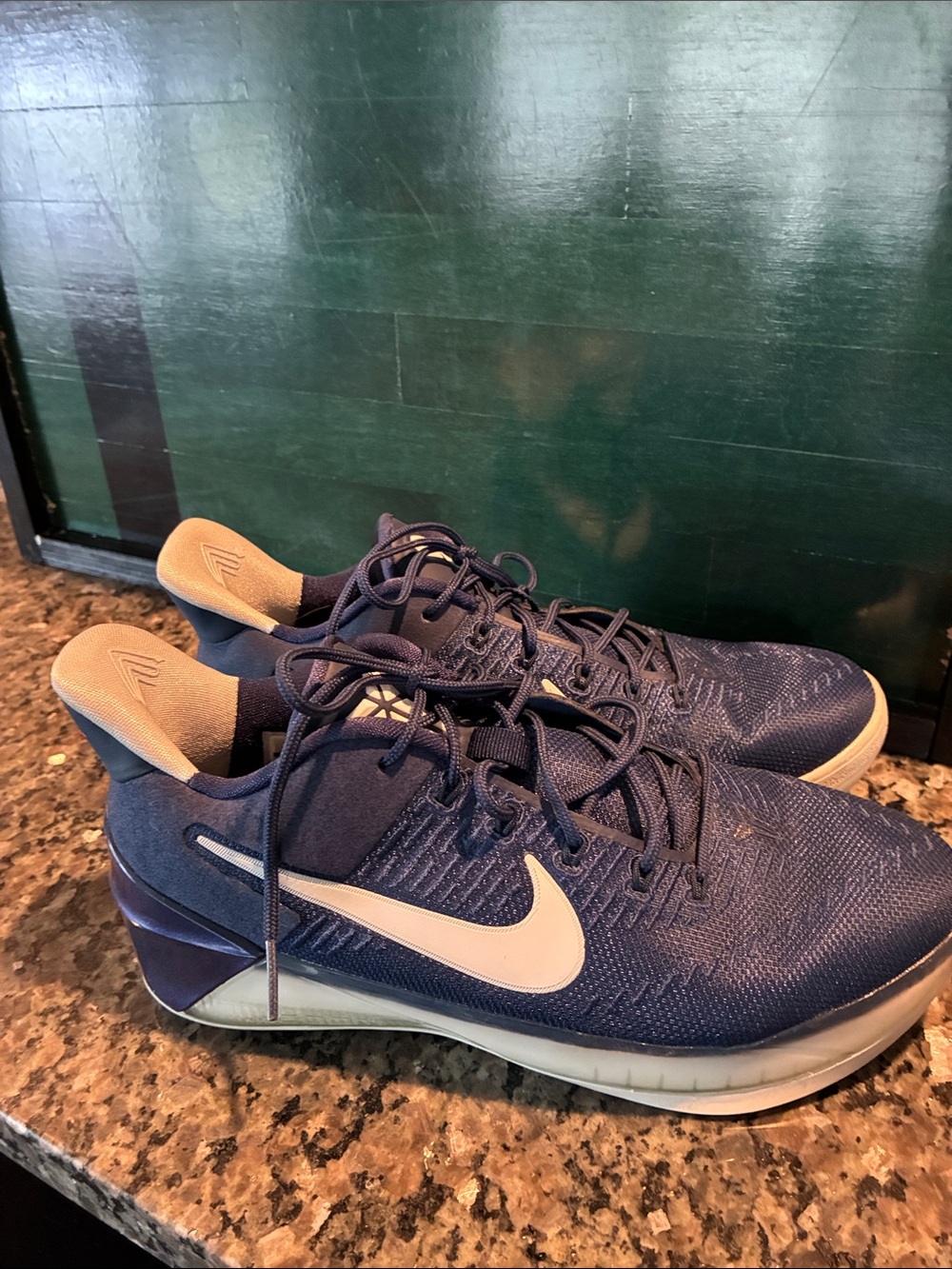 Nike Kobe AD GS BASKETBALL